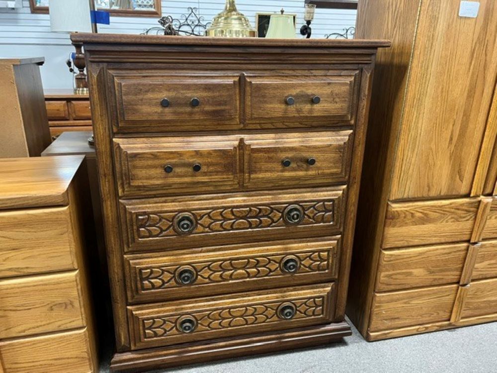 5 Drawer Link Taylor Chest $229